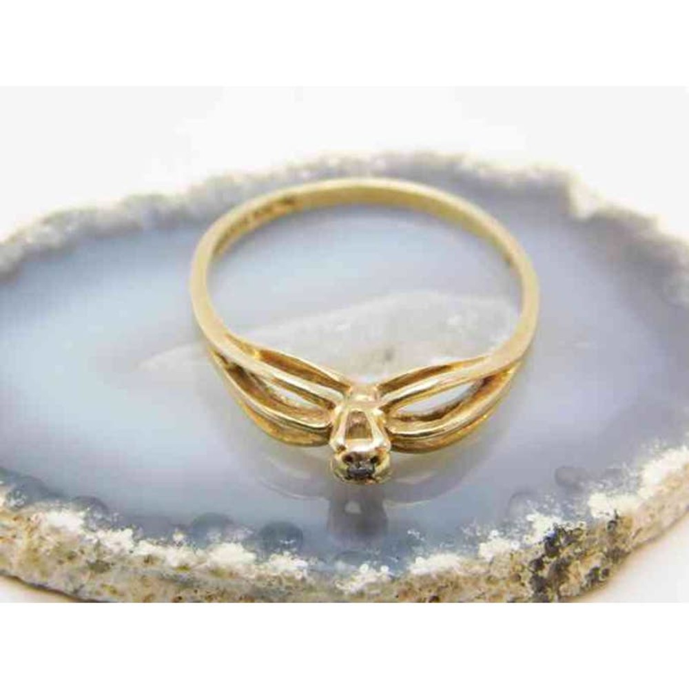 Romantic 10K Yellow Gold Diamond Ring 1.6g

Promise Ring, Sweet 16 ring